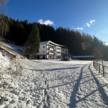 Hotel Larch Freienfeld Exterior foto
